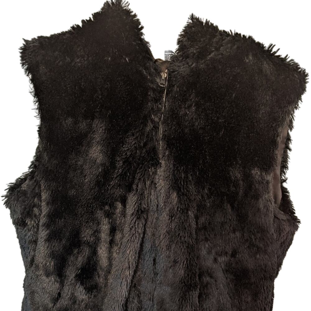 EUC Black Faux Fur Vest w Zipper and Hood